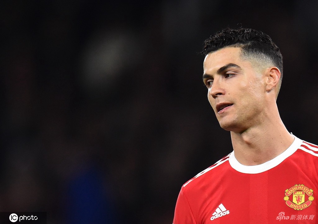 一声叹息！C罗梅西连续两季无缘欧冠八强