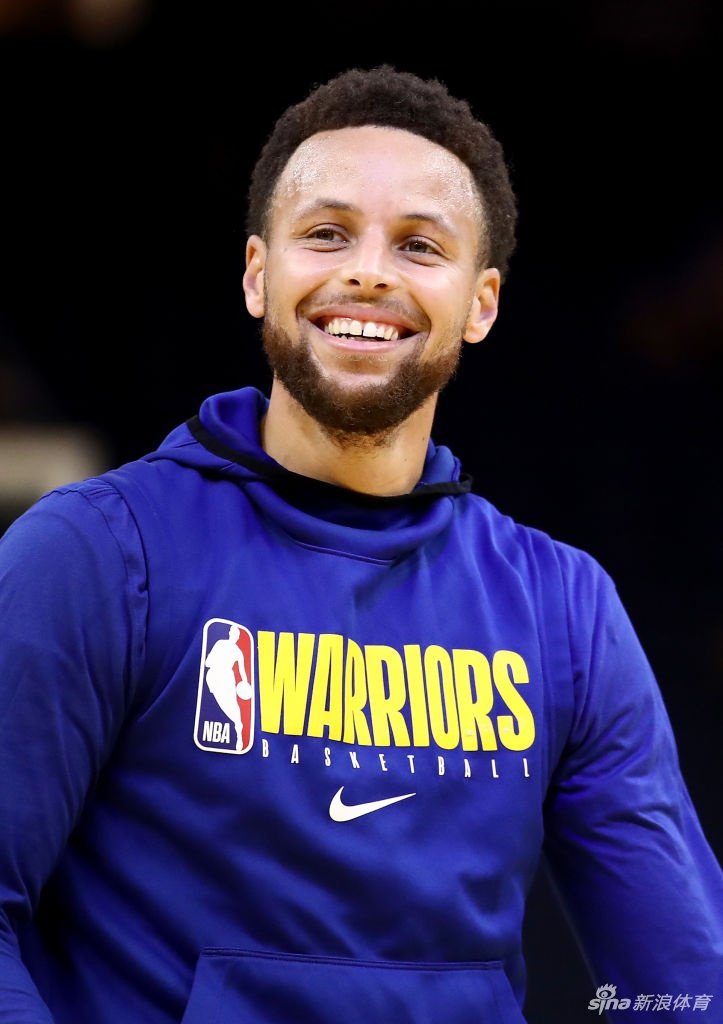 库里正式归来！金州大佬赛前热身不见伤病影响