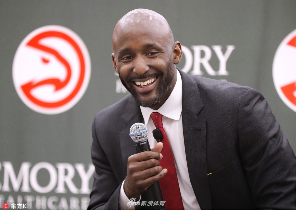 亚特兰大老鹰新帅正式亮相