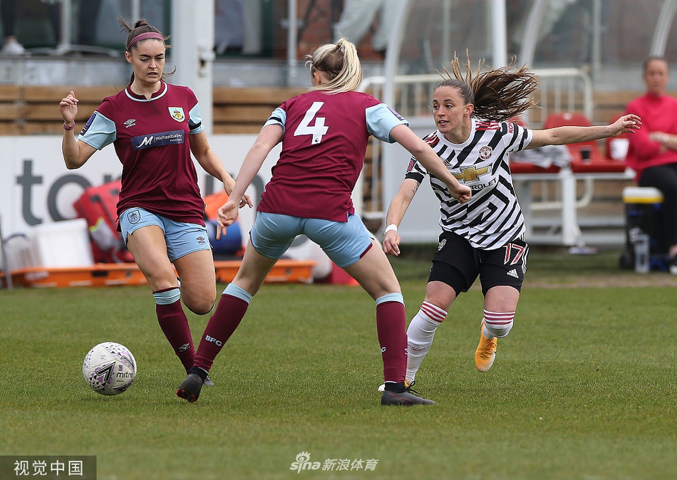 英格兰女子足总杯 曼联女足vs伯恩利女足 高清图集 新浪网