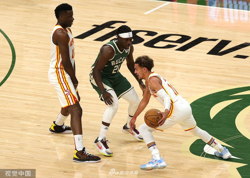 [NBA东部决赛]老鹰116-113雄鹿 特雷杨48分总分1-0