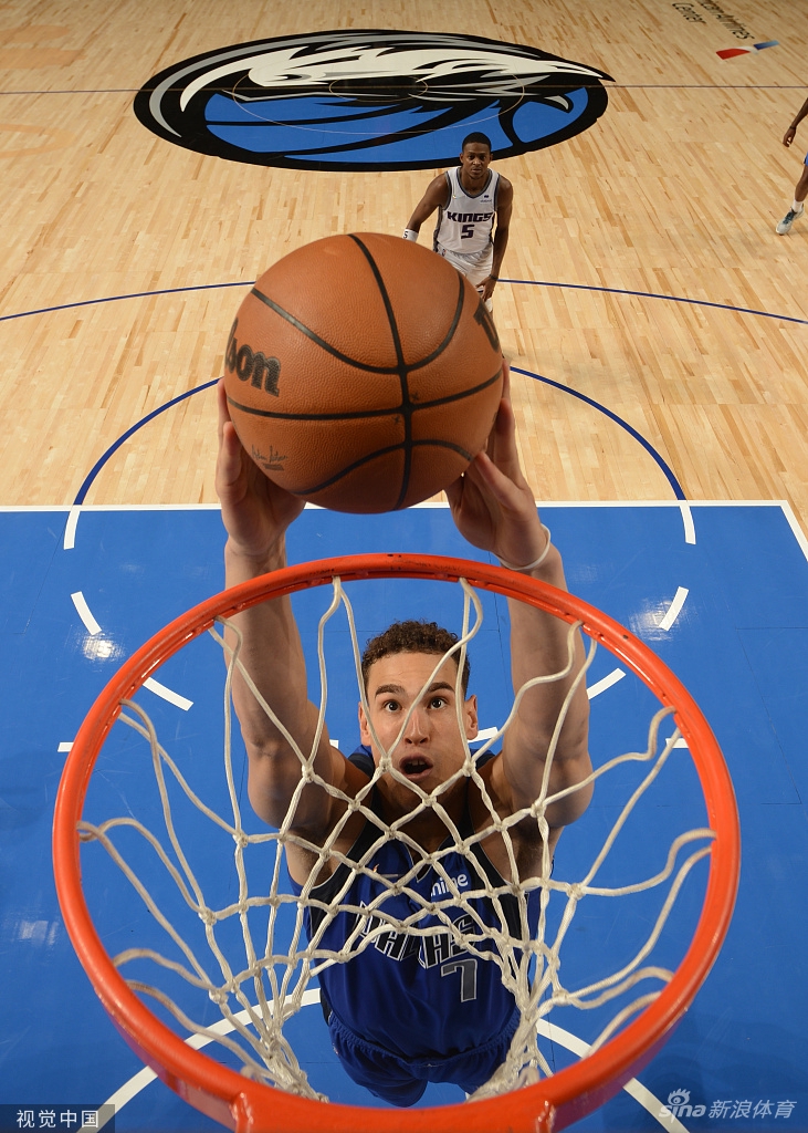 [NBA常规赛]国王99-105独行侠