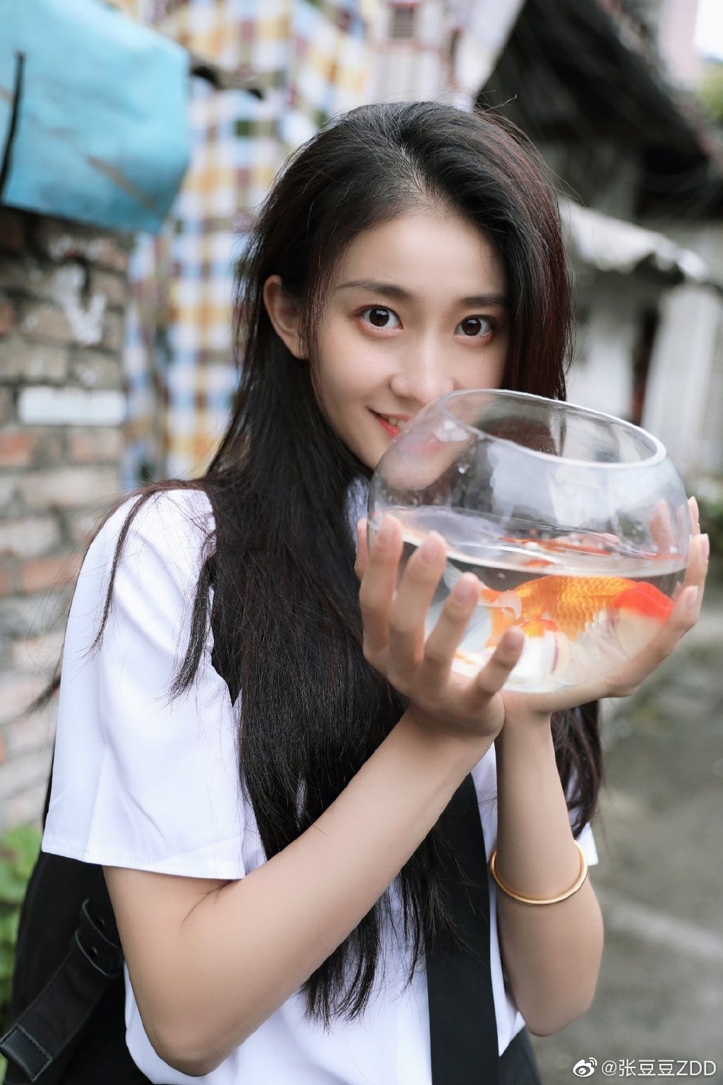 绝美!艺体女神张豆豆清纯风美拍