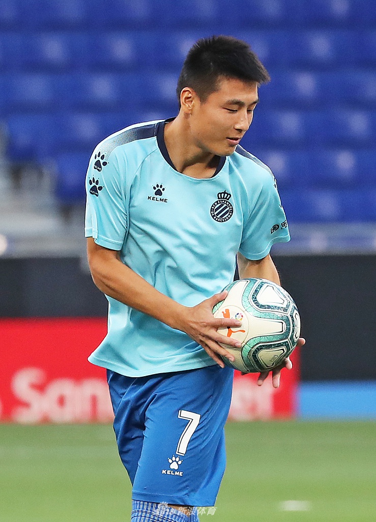 武磊明确表态下赛季留在西人：跟随球队征战西乙