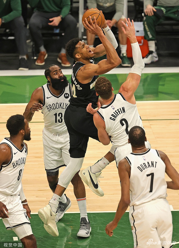 [NBA季后赛]篮网89-104雄鹿 字母哥30+17总分扳成3-3