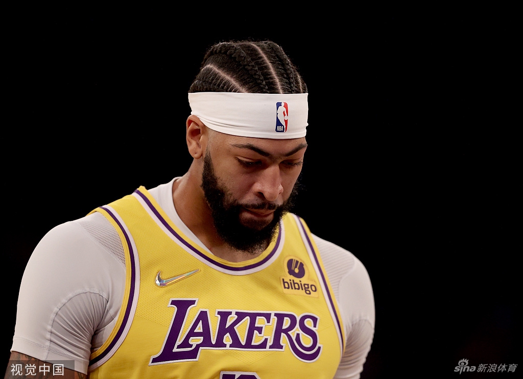 [NBA常规赛]湖人100-106尼克斯