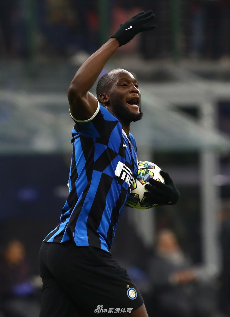 卢卡库扳平比分