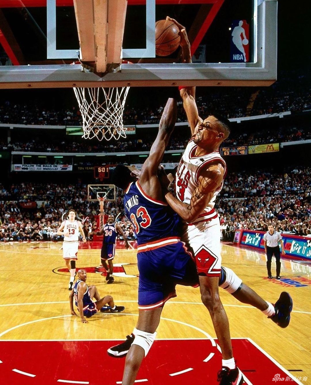 太残暴！泡椒格里芬詹姆斯科比演绎血腥隔扣