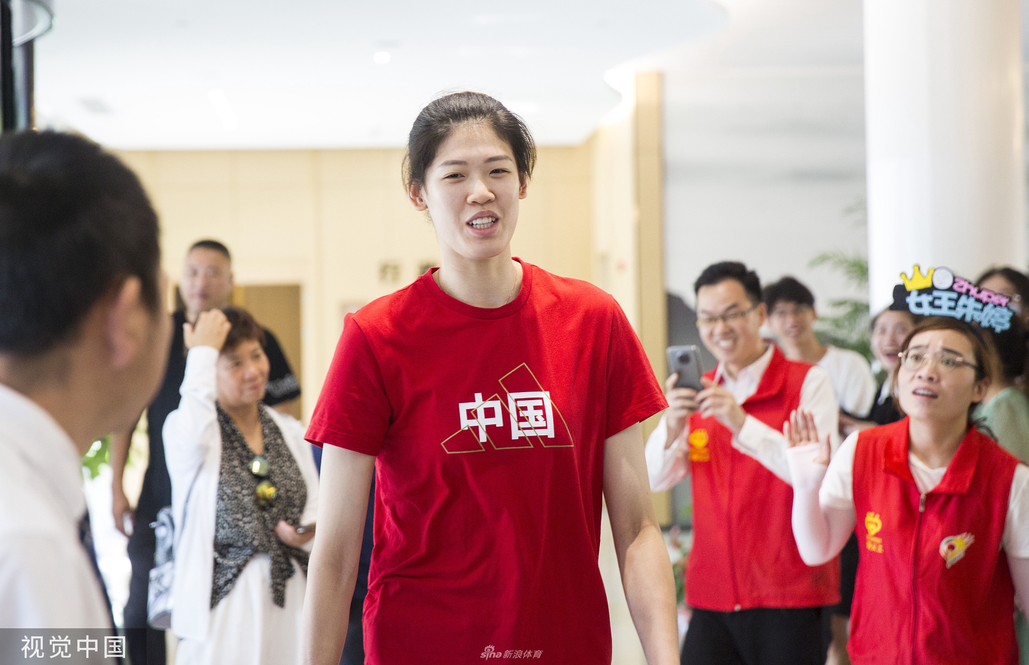 中国女排结束宁波封闭集训 启程前往北京