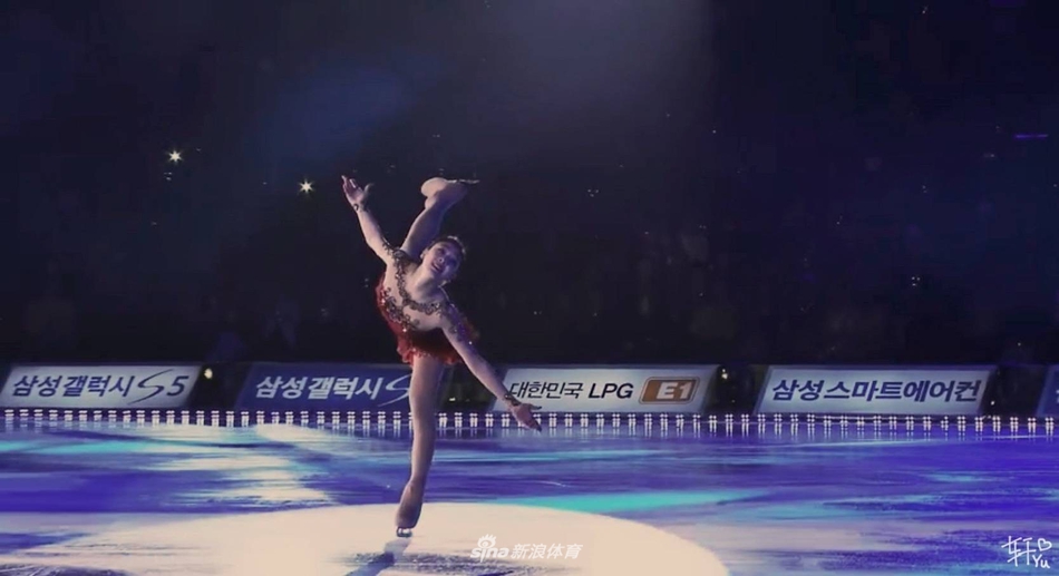 前花滑女王金妍儿登杂志 退役后展优雅时尚