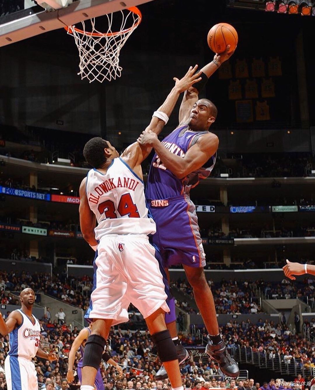 太残暴！泡椒格里芬詹姆斯科比演绎血腥隔扣