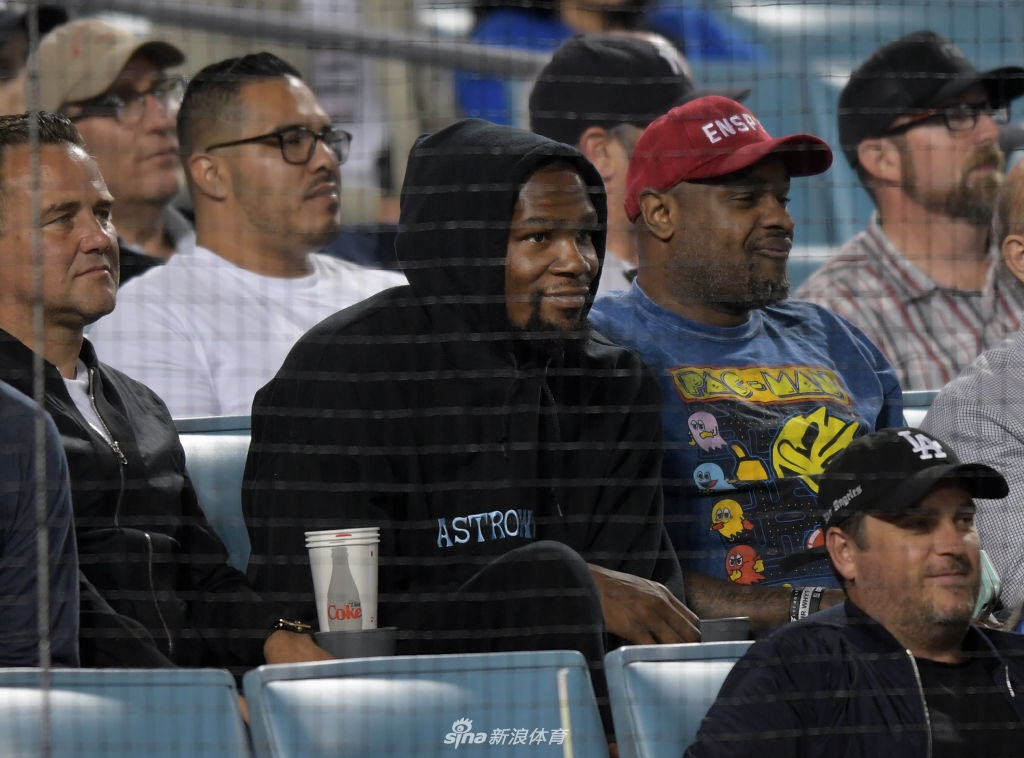 杜兰特跟腱伤势恢复形势喜人 詹皇追梦送祝福