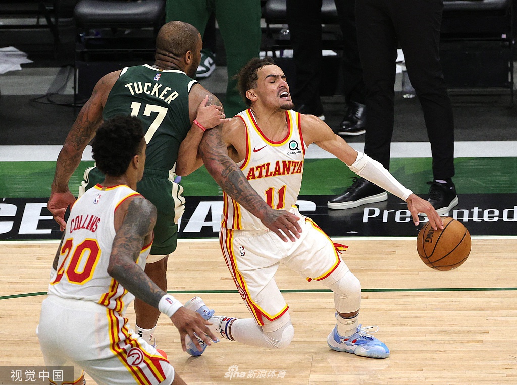 [NBA东部决赛]老鹰116-113雄鹿 特雷杨48分总分1-0