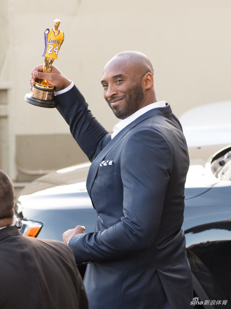 奥斯卡最佳动画短片致敬科比 两年前科比获奖恍如昨日