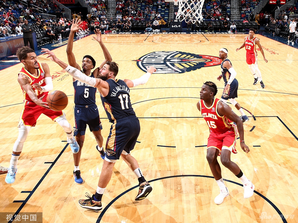 [NBA常规赛]老鹰102-99鹈鹕