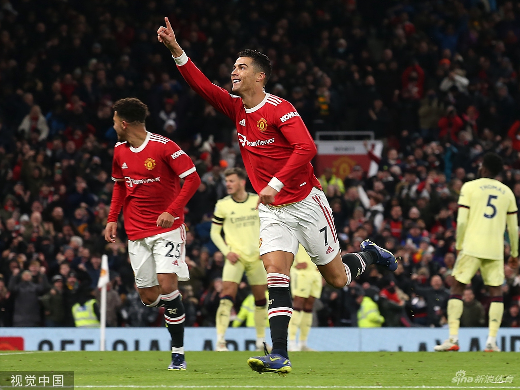 [英超]曼联3-2阿森纳 C罗梅开二度