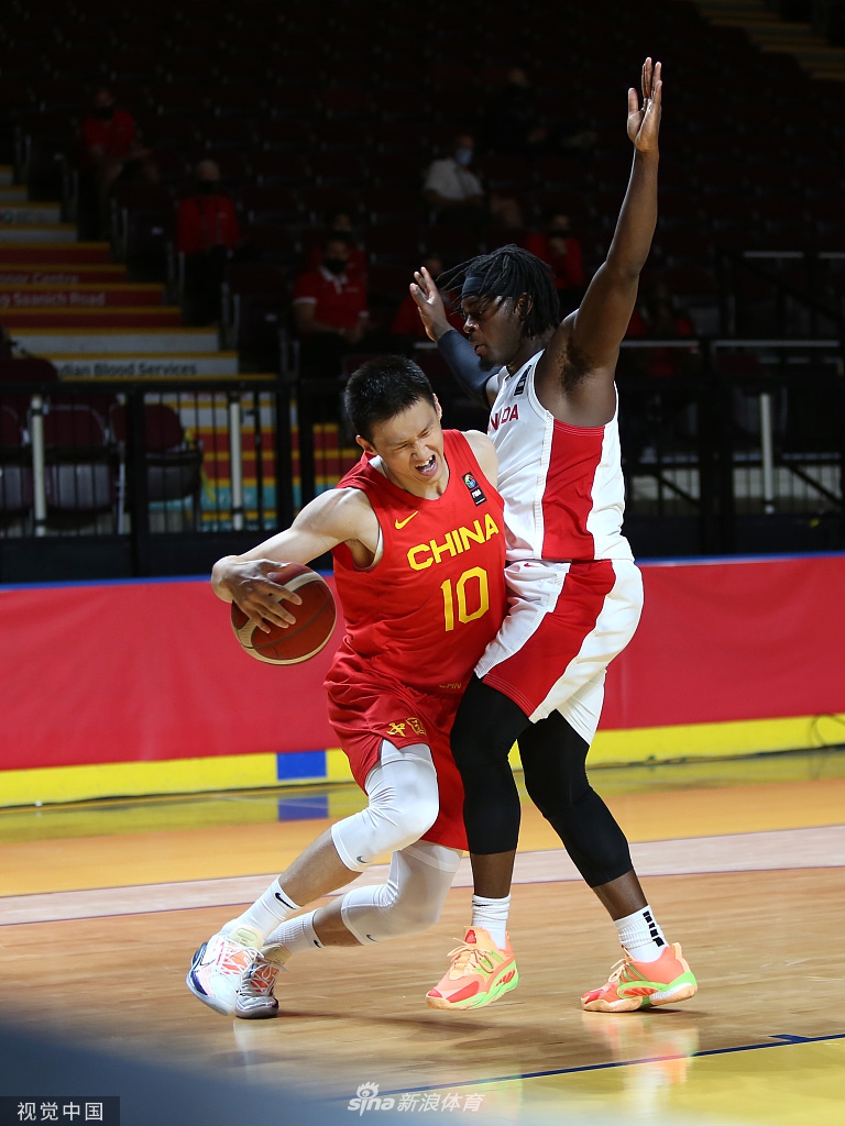 [奥运落选赛]中国男篮79-109加拿大 胡明轩24分