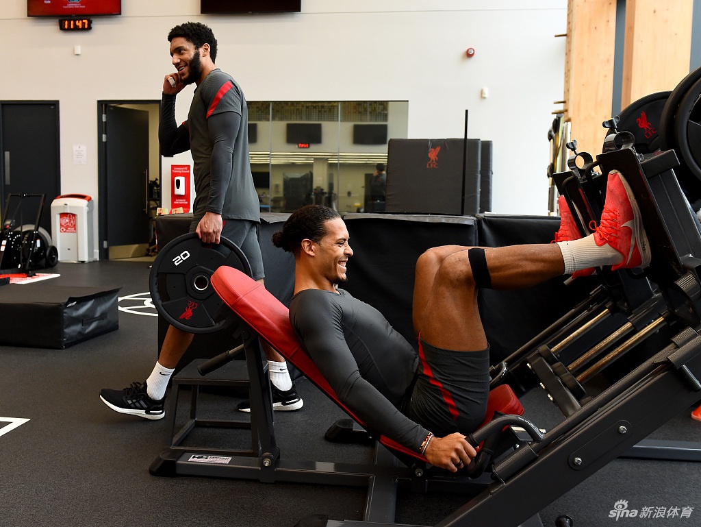 范戴克与戈麦斯回归利物浦训练训练