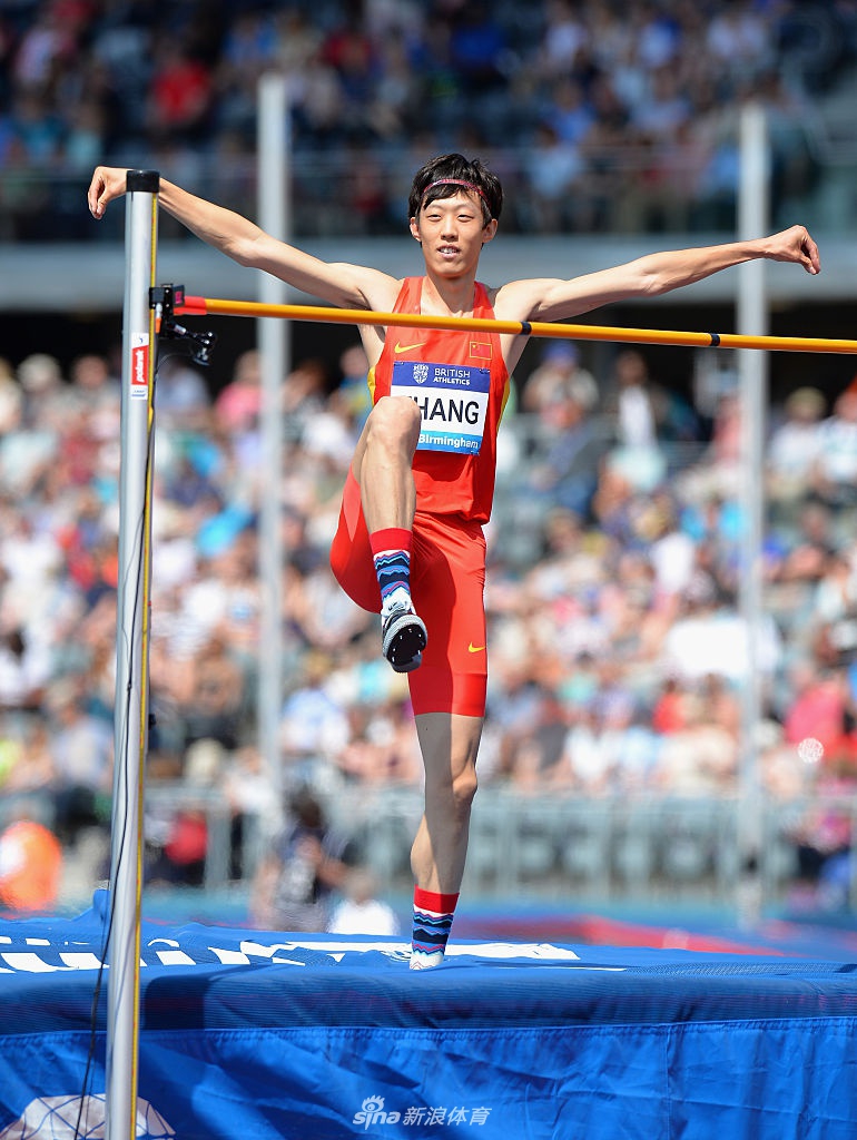 张国伟微博宣布退役：我真的跳不动了