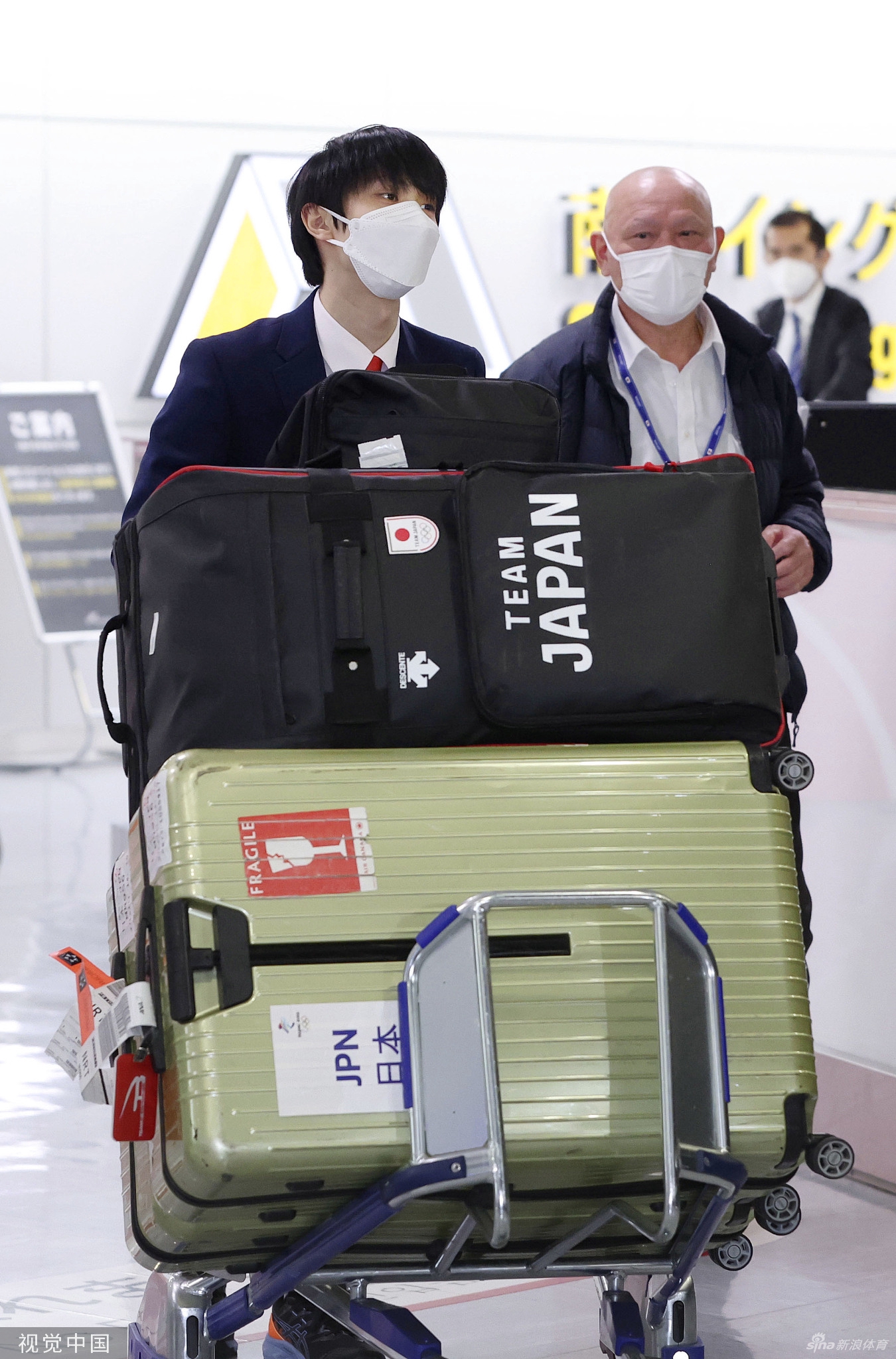 羽生结弦领衔日本冬奥代表团回国