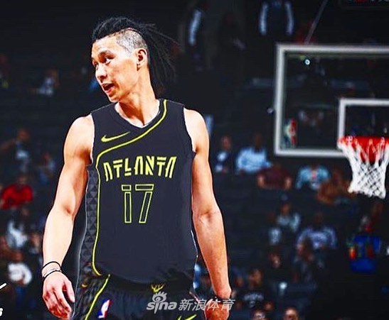 林书豪NBA休赛季的快乐生活