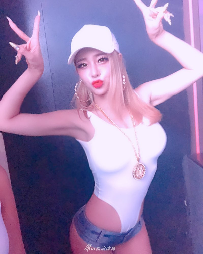 韩国篮球宝贝出道进演艺圈 这身材给几分