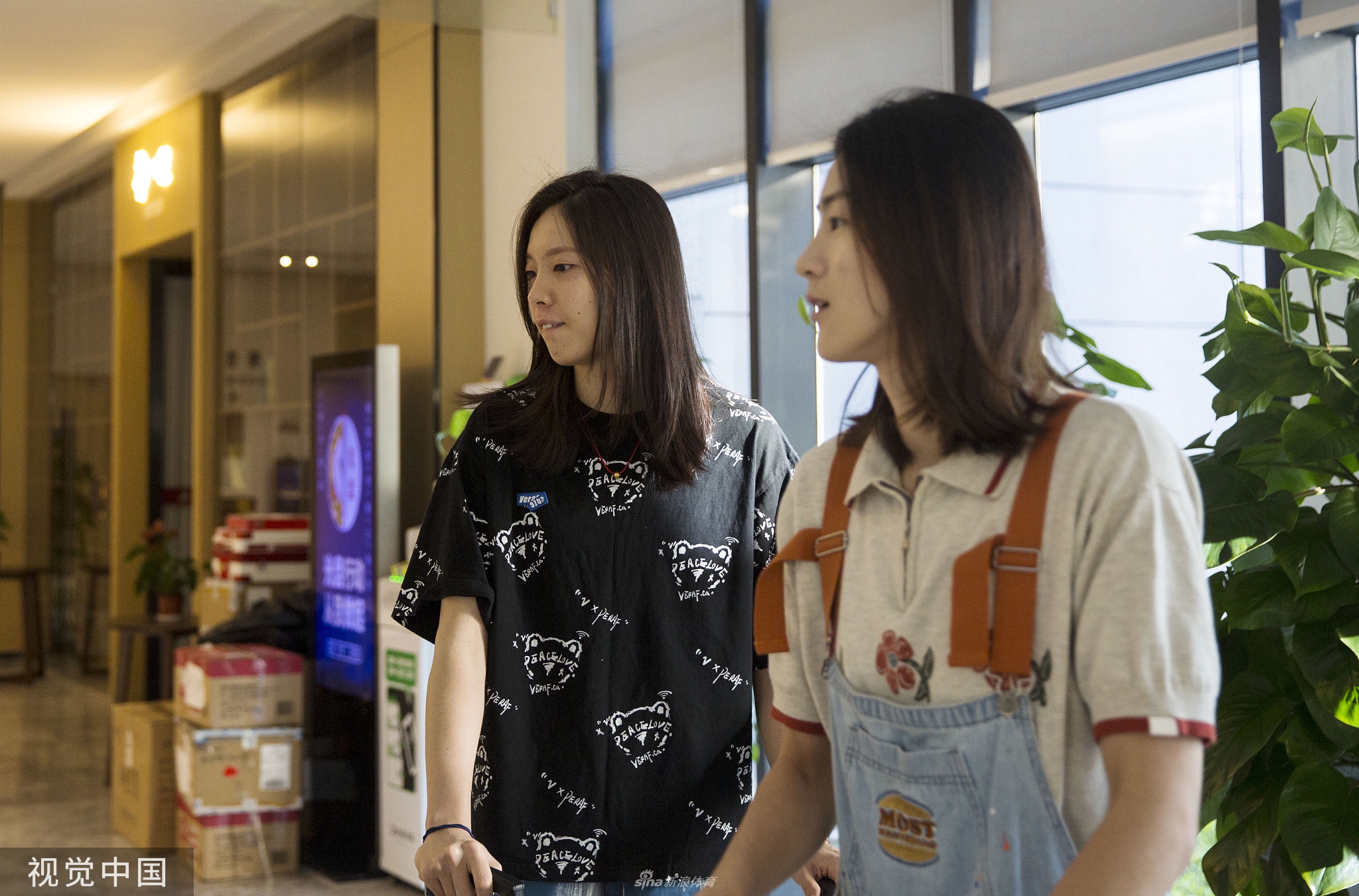 中国女排结束宁波封闭集训 启程前往北京