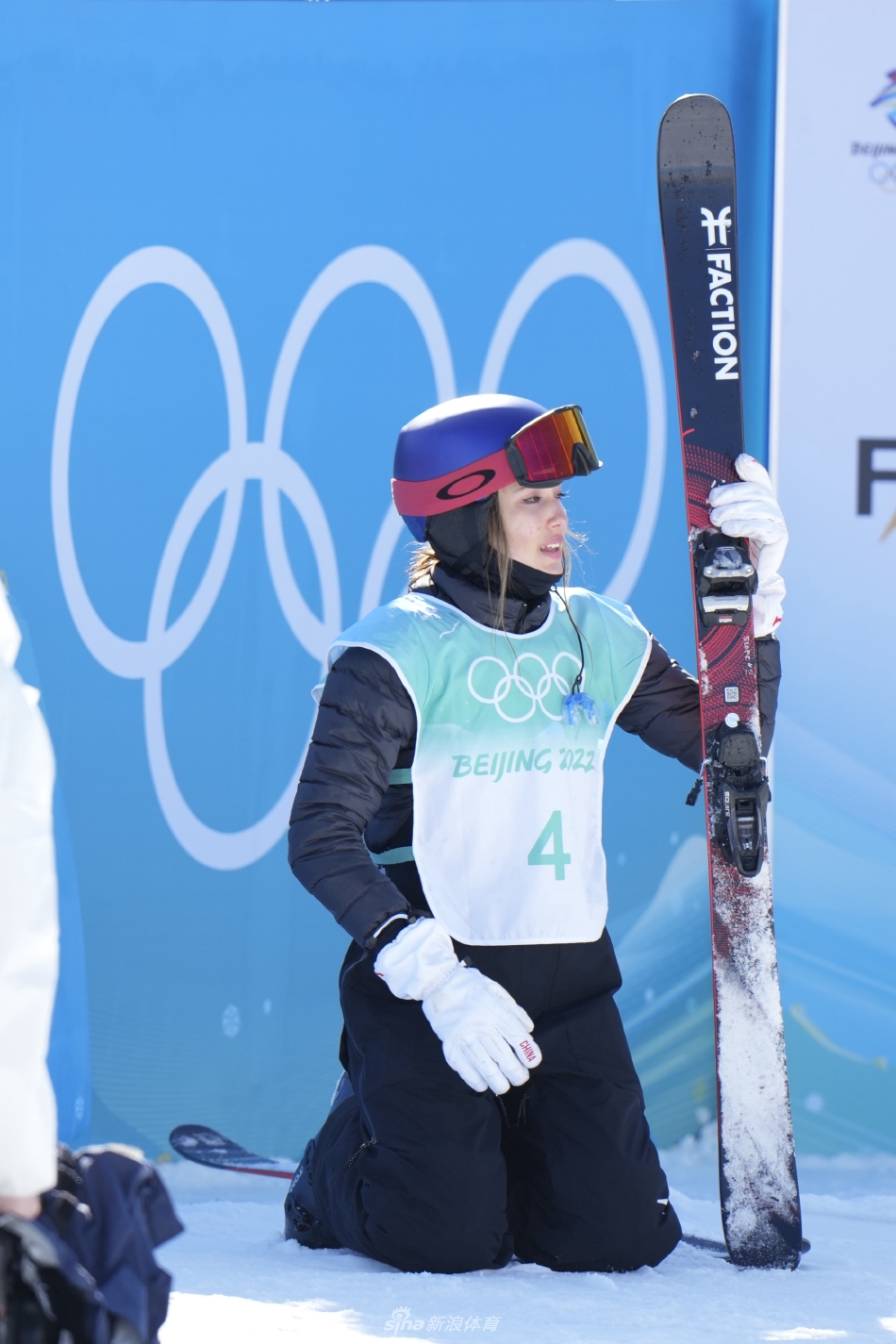 新浪直击谷爱凌为中国夺得第三金