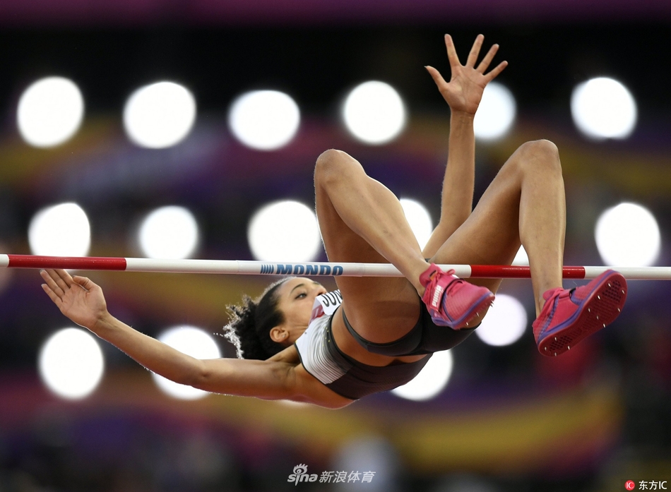 跳高运动员库尔金娜图片