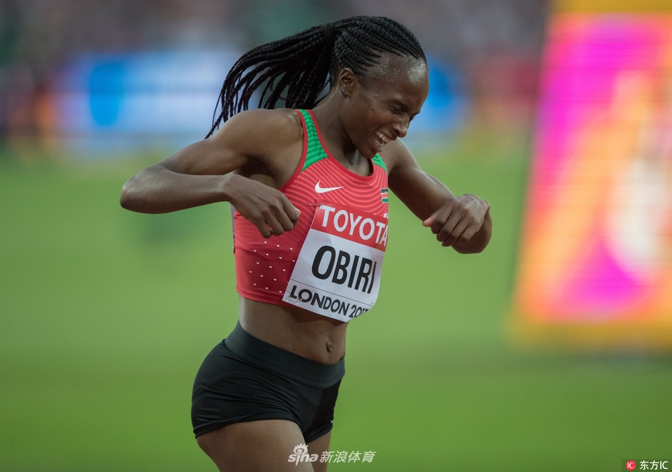 女子5000米决赛肯尼亚选手奥比里夺冠