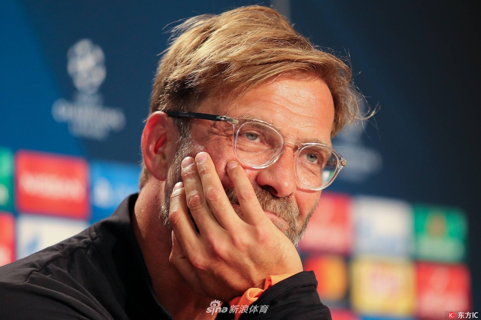 克洛普出席欧冠附加赛发布会变身颜艺帝