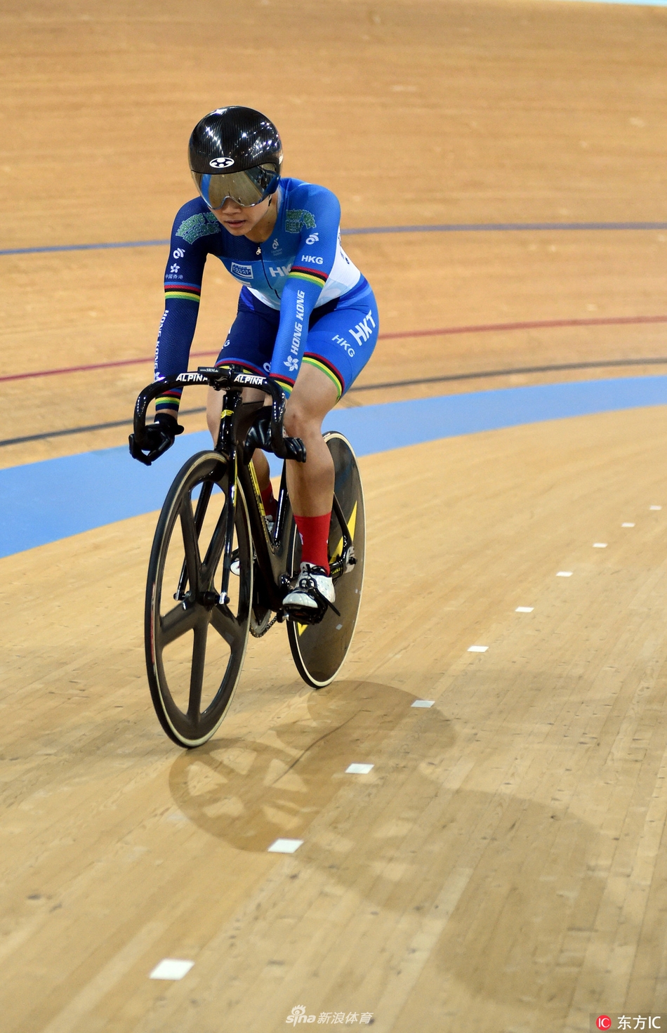 备战第13届全运会香港女车神李慧诗现场训练