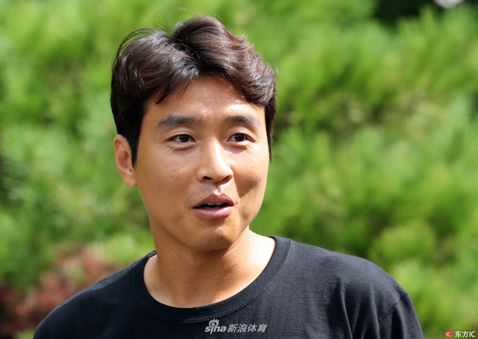 李东国与韩国国家队汇合再次入选国家队心情好