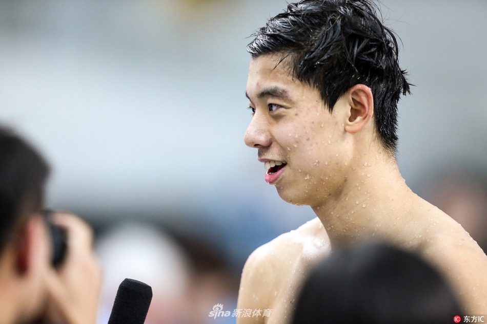 游泳世界杯季新杰夺冠摘第2金