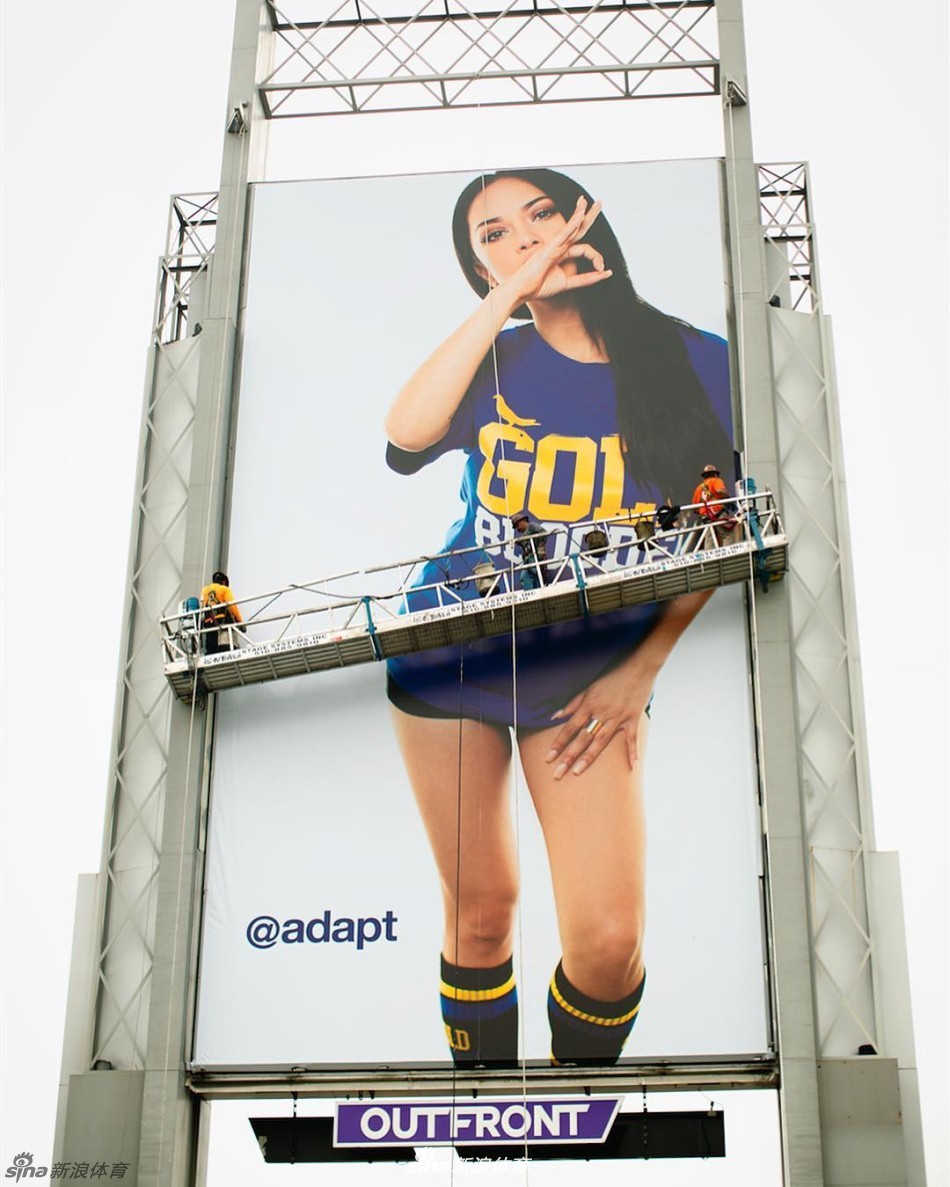 勇士性感模特女球迷私房写真