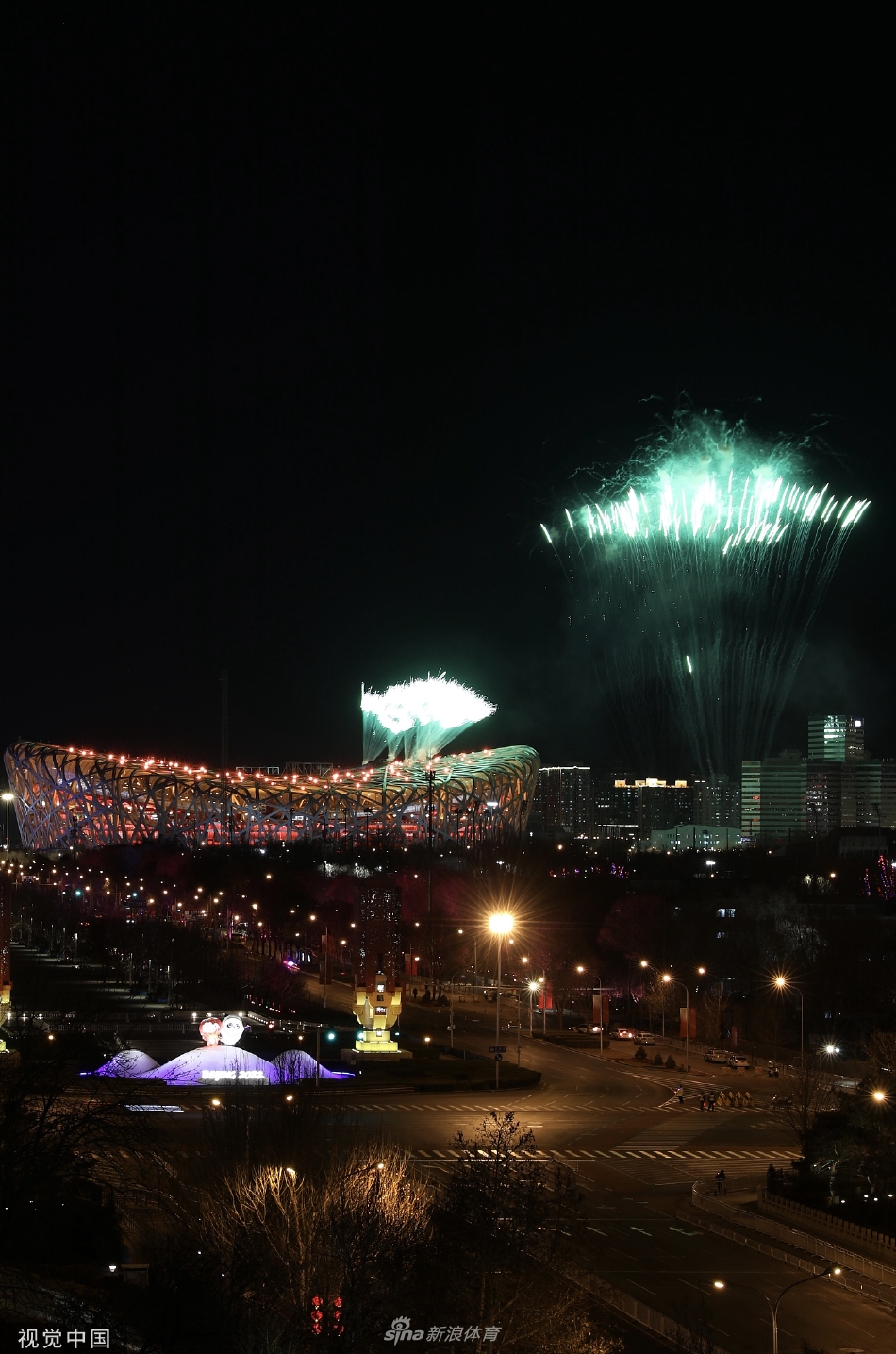 烟花璀璨！冬奥开幕式鸟巢夜景
