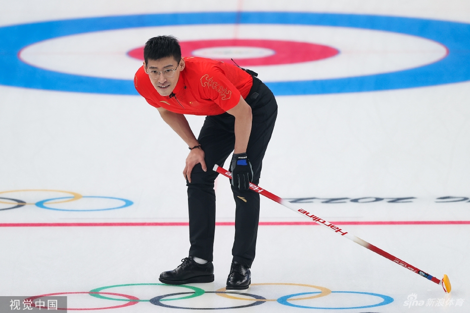 [冰壶混双]范苏圆/凌智5-7负美国组合