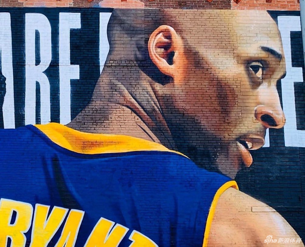 科比和Gigi壁画完好无损 瓦妮莎为抗议者点赞