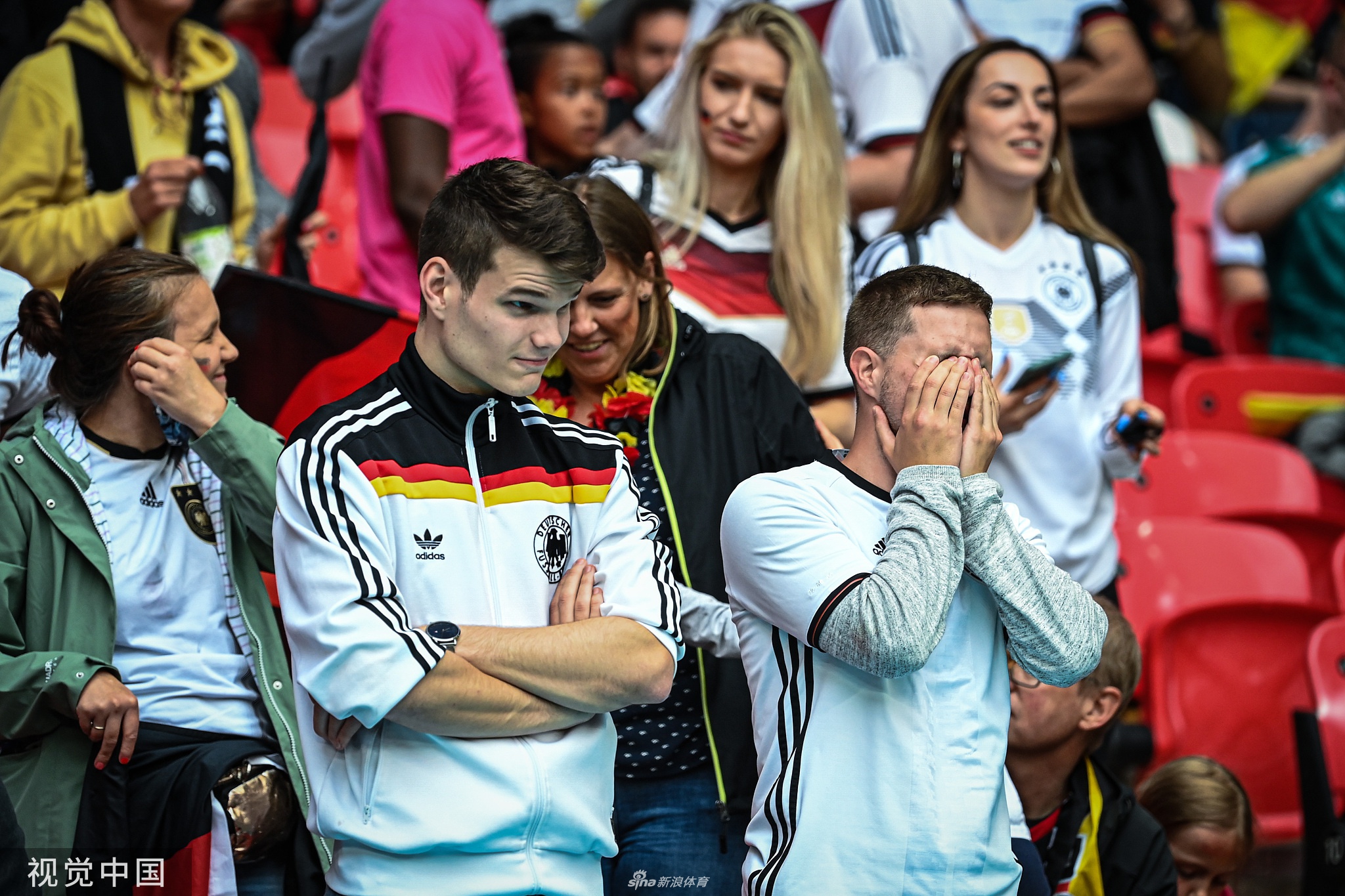 [欧洲杯]英格兰2-0淘汰德国 斯特林凯恩破门