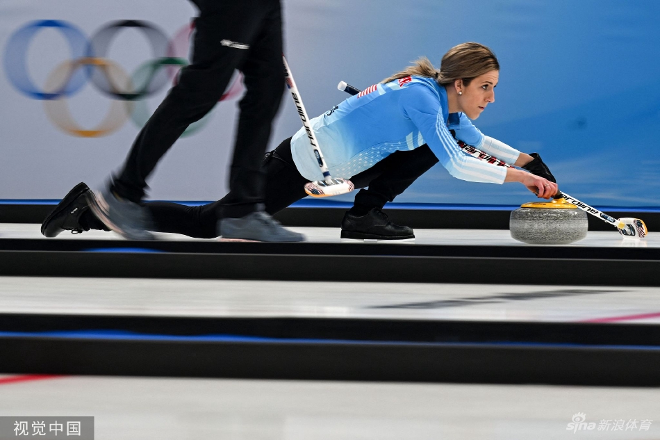 [冰壶混双]范苏圆/凌智5-7负美国组合