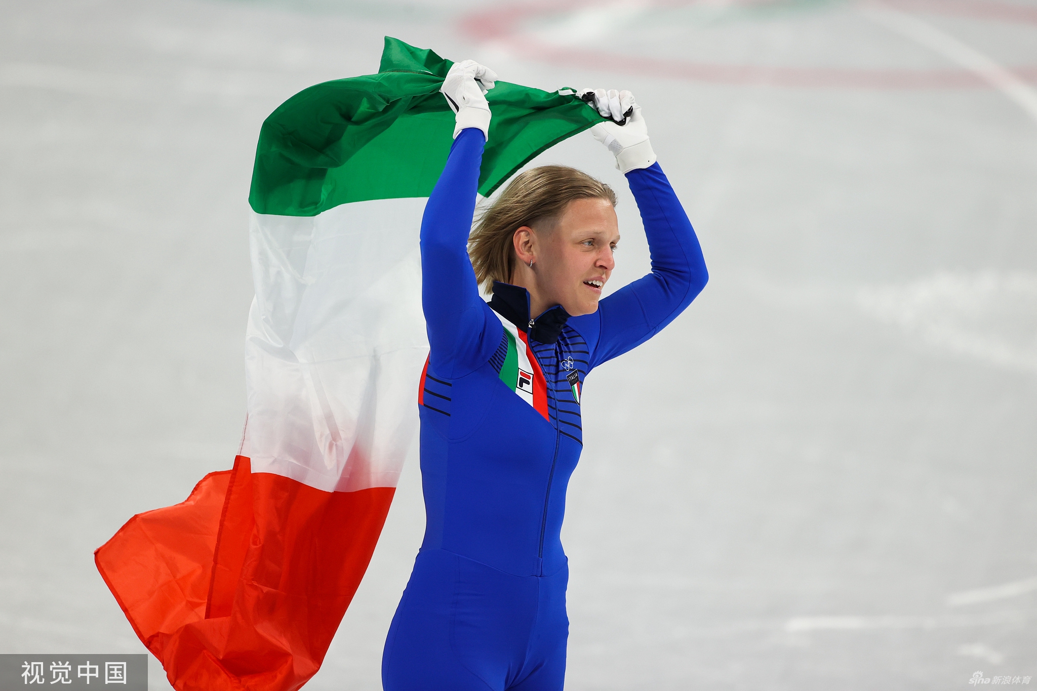 速滑女子500米决赛张雨婷获第四