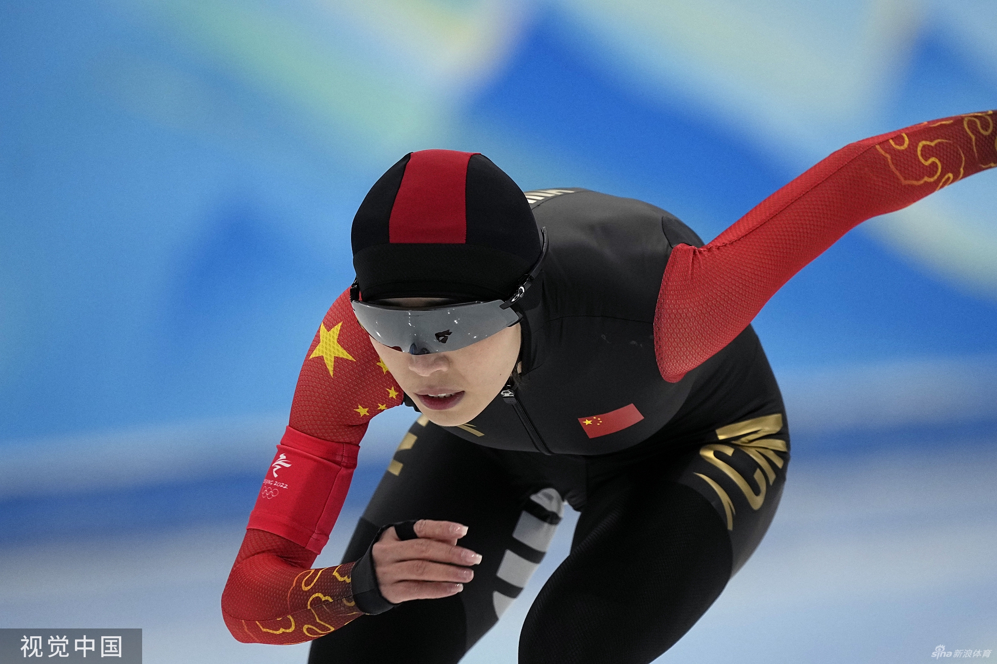 女子速滑1500米韩梅第11 殷琦阿合娜尔分获15/17