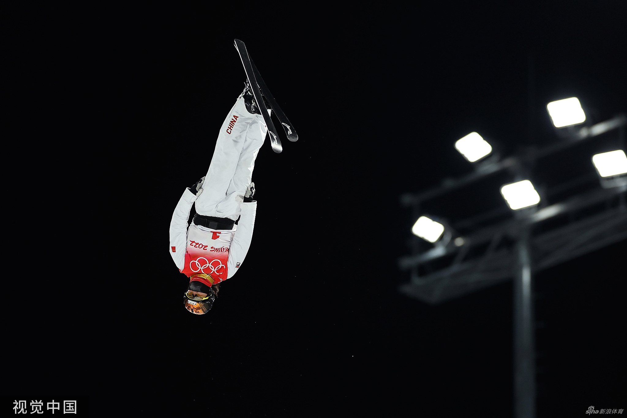 自由式滑雪女子空中技巧徐梦桃夺金