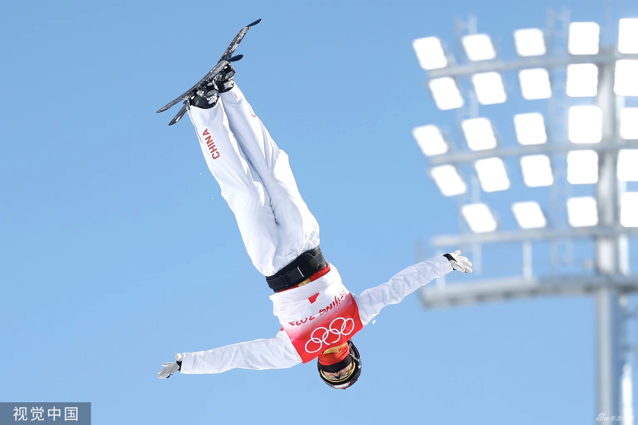 自由式滑雪女子空中技巧徐梦桃夺金