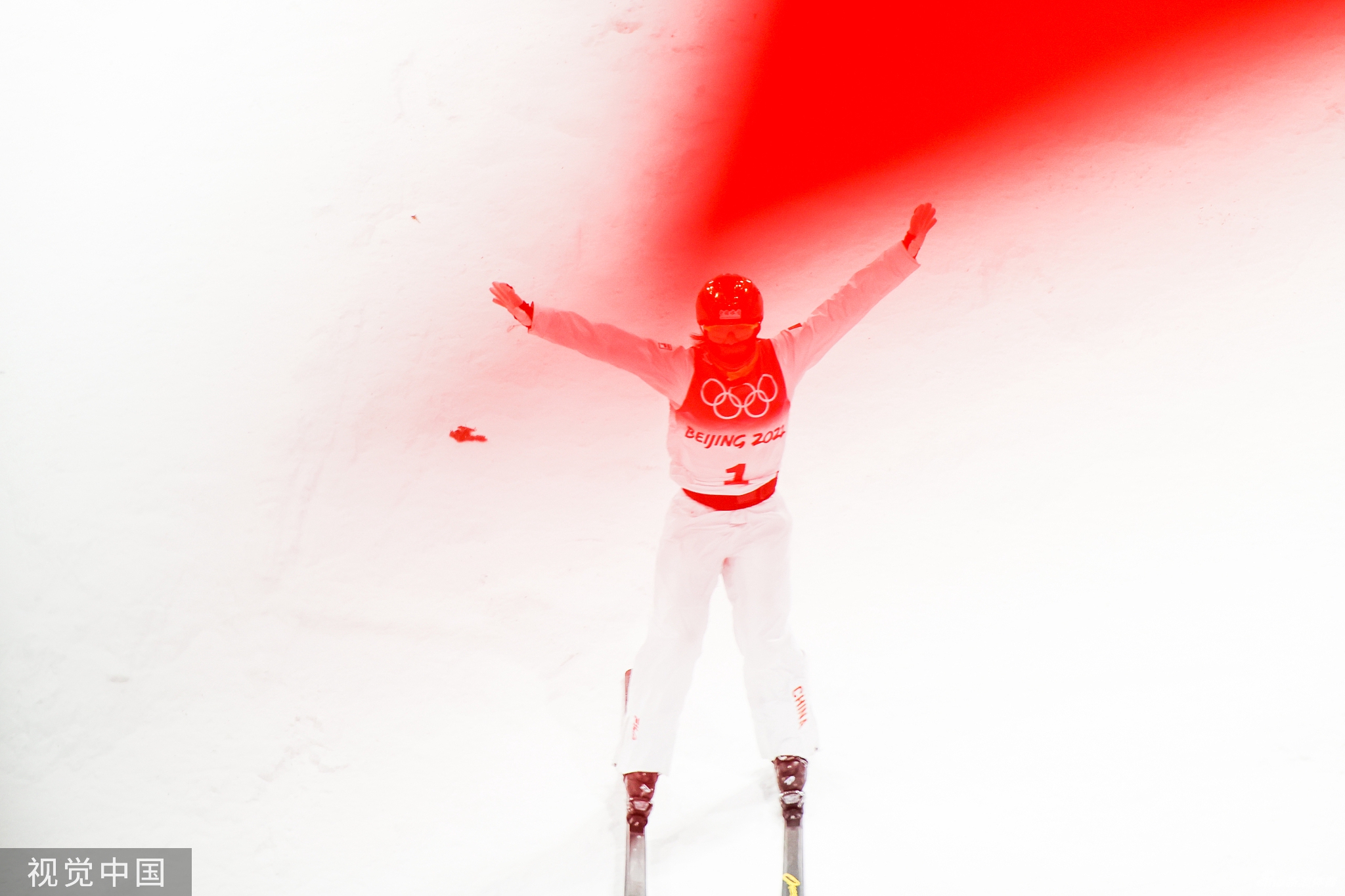 自由式滑雪女子空中技巧徐梦桃夺金