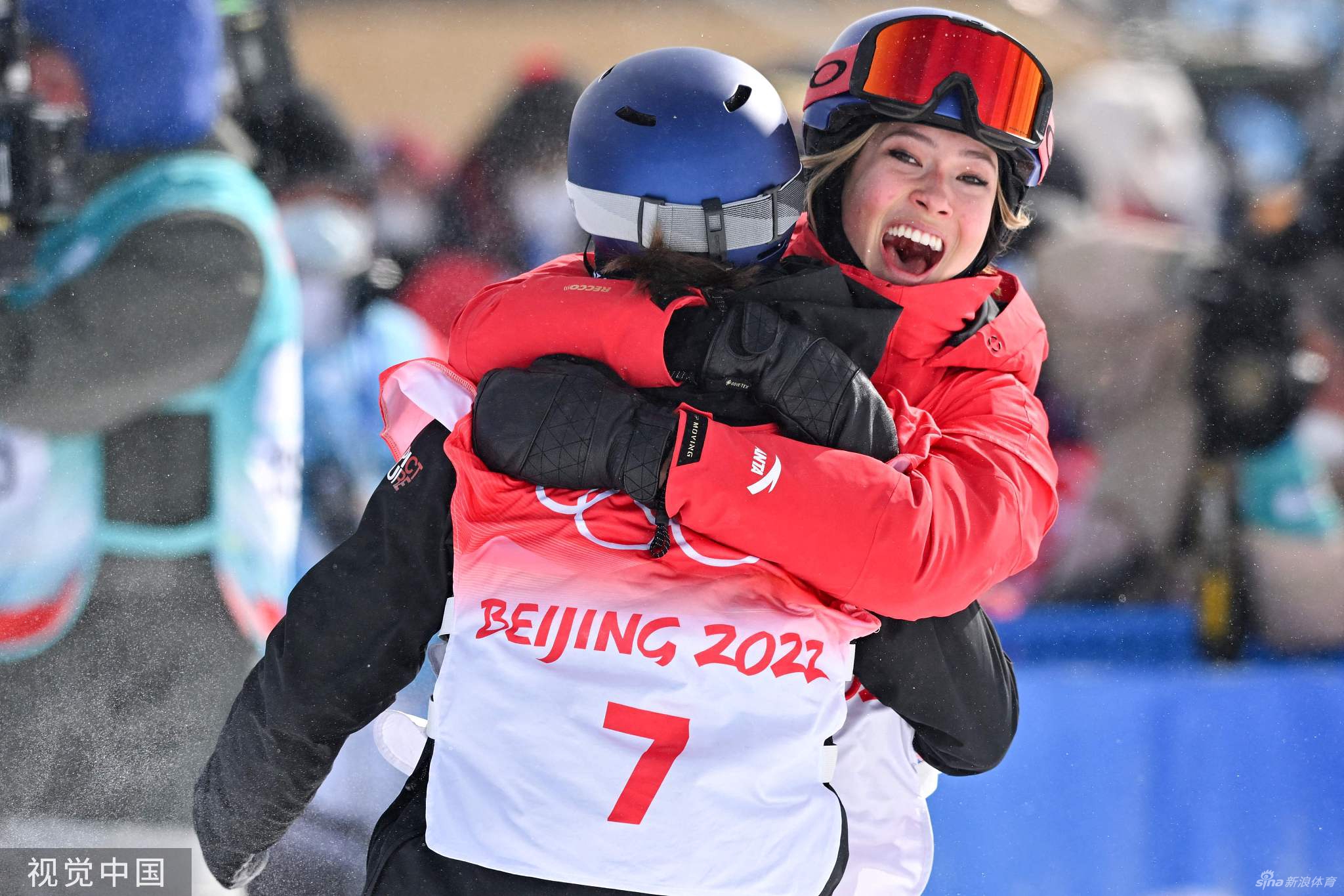女子坡面障碍技巧谷爱凌摘银