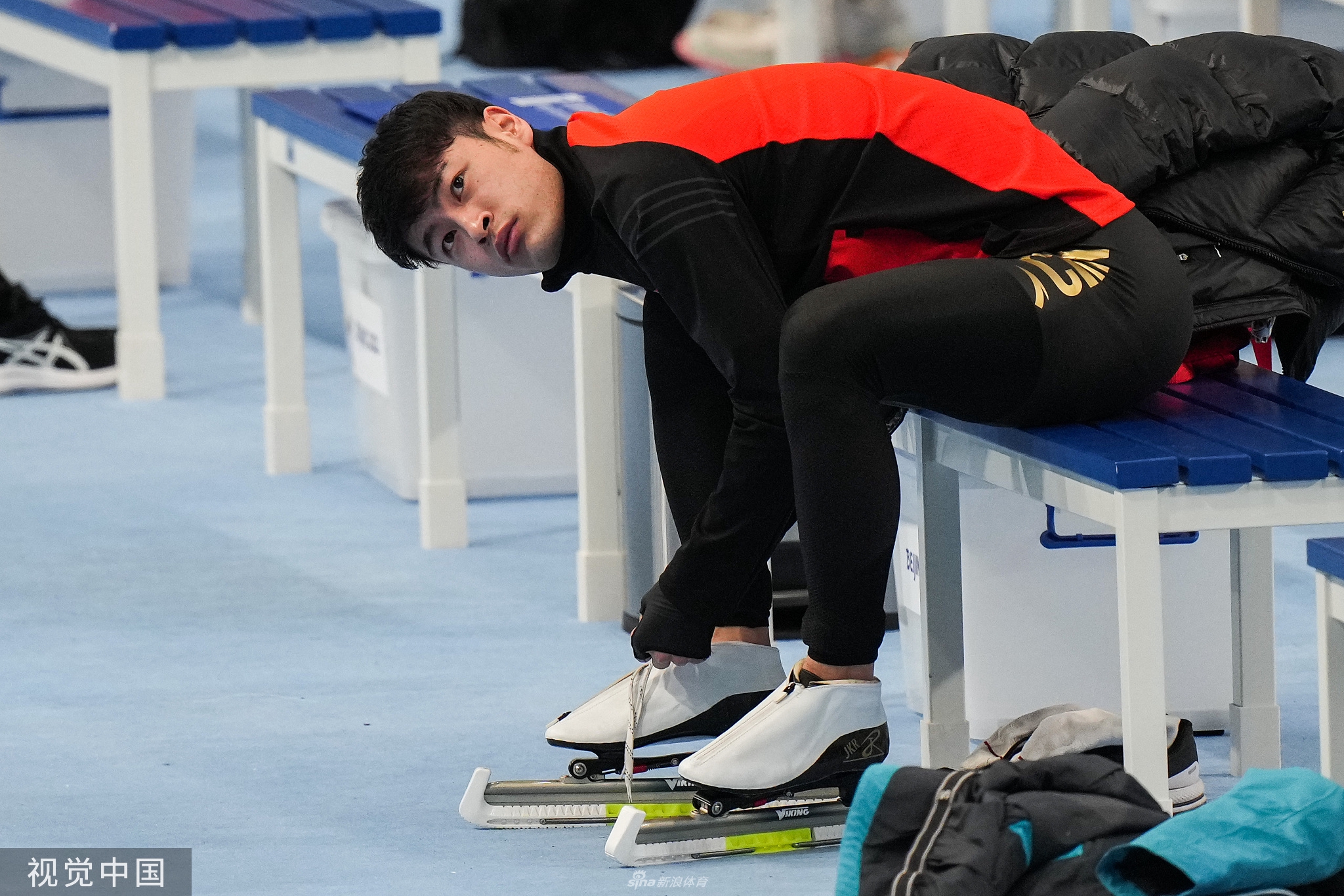 速滑男子1000米宁忠岩获得第五
