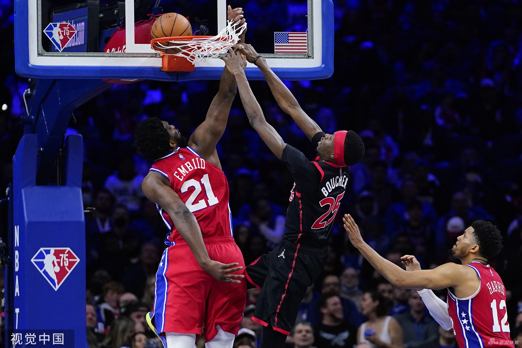 [NBA季后赛]猛龙97-112负76人