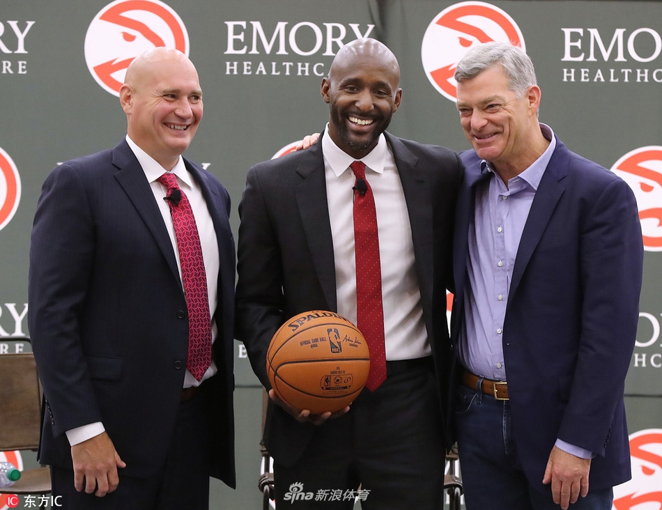 亚特兰大老鹰新帅正式亮相