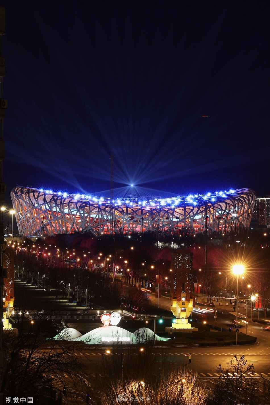 烟花璀璨！冬奥开幕式鸟巢夜景
